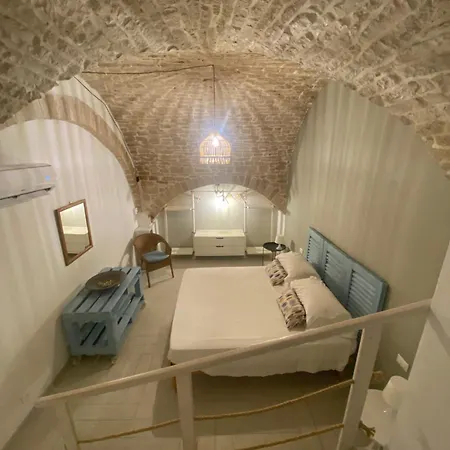 Centro Storico 2 Apartment *