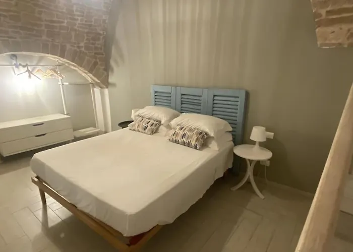 Centro Storico 2 דירה *